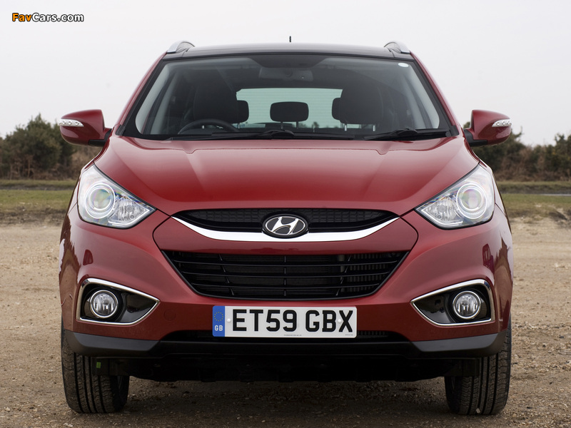 Hyundai ix35 UK-spec 2010 images (800 x 600)