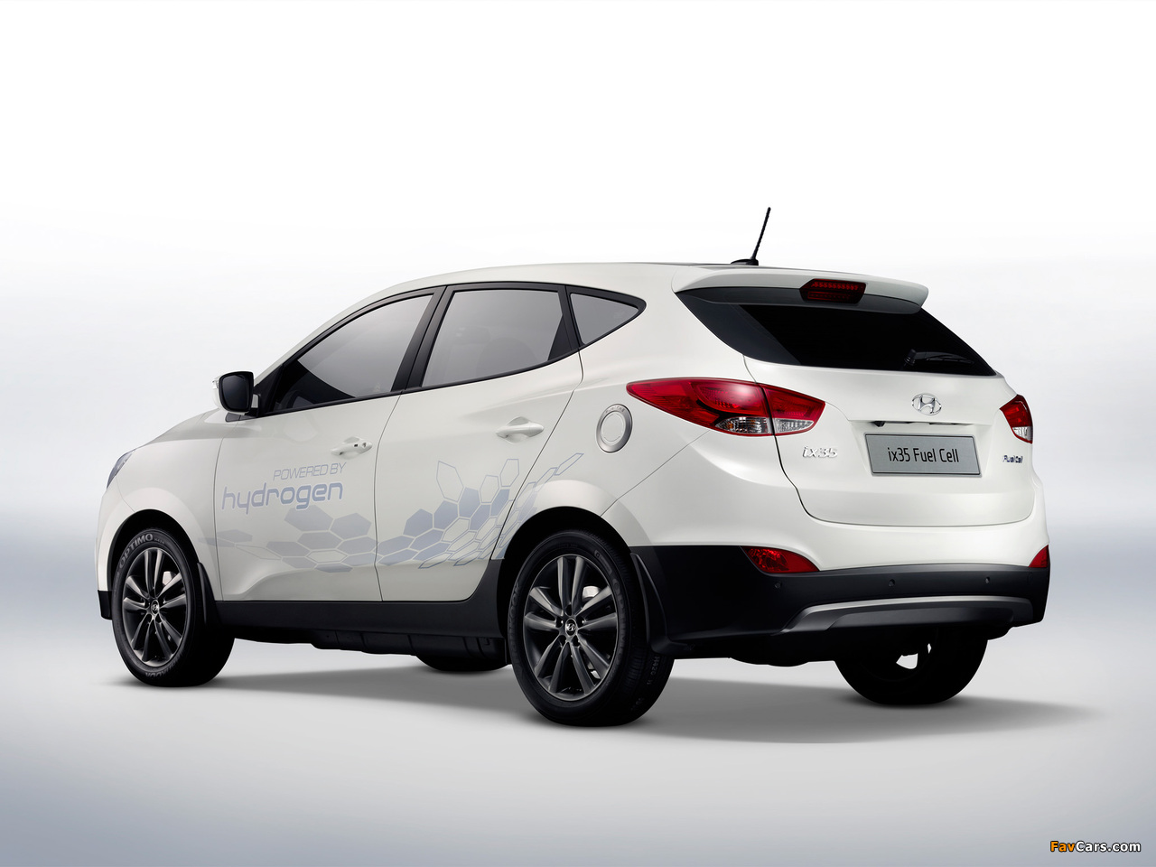 Hyundai ix35 Fuel Cell 2012 images (1280 x 960)
