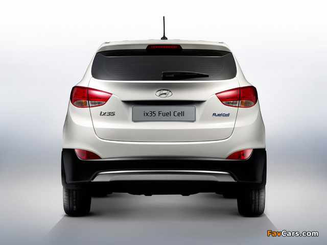Hyundai ix35 Fuel Cell 2012 photos (640 x 480)
