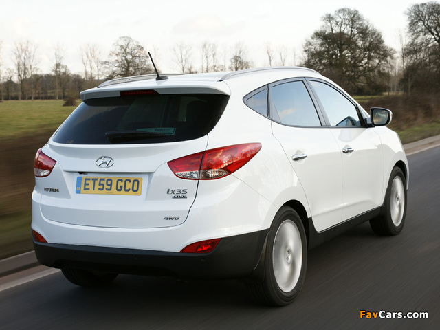 Images of Hyundai ix35 UK-spec 2010 (640 x 480)