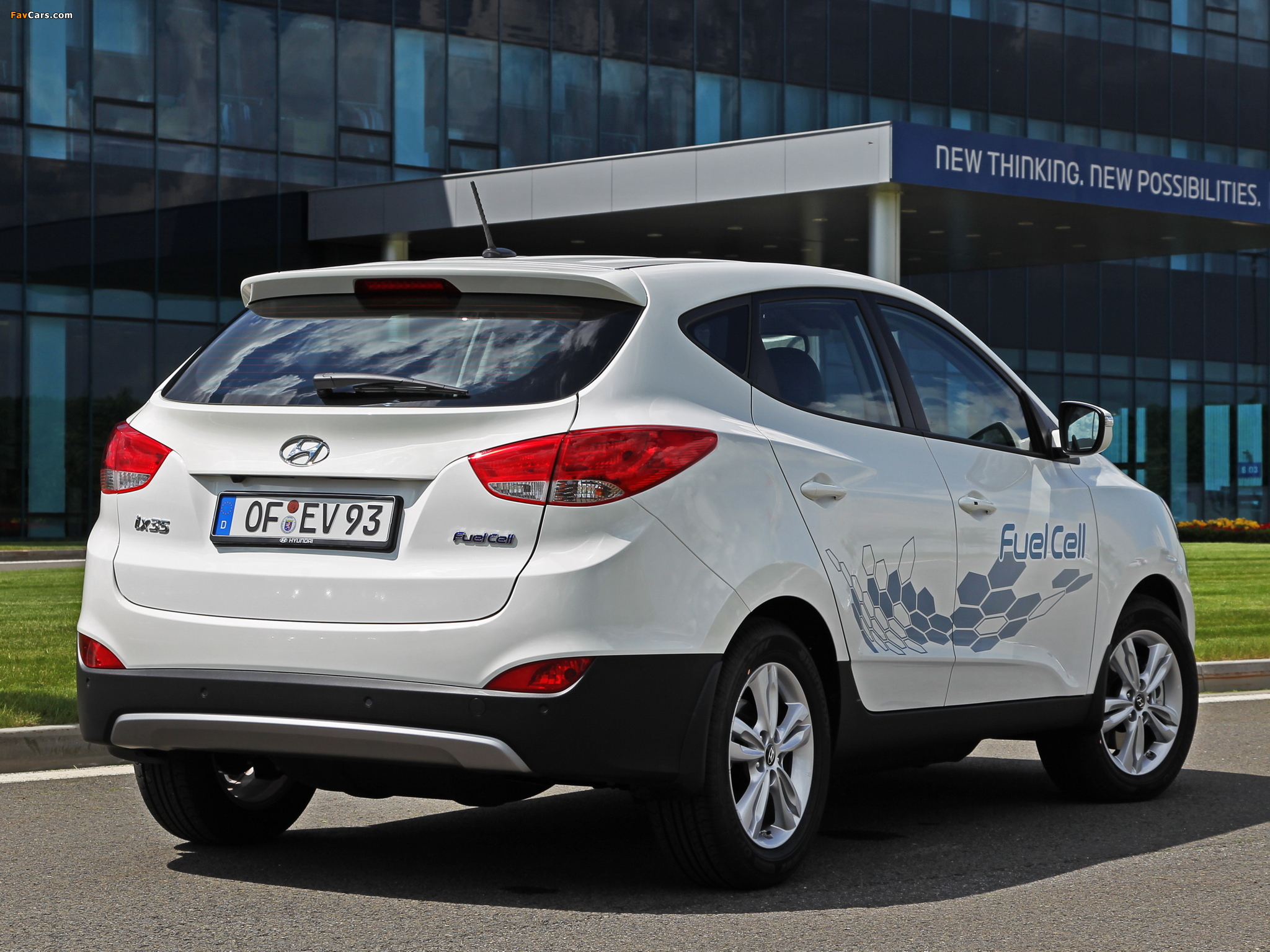 Images of Hyundai ix35 Fuel Cell 2012 (2048 x 1536)