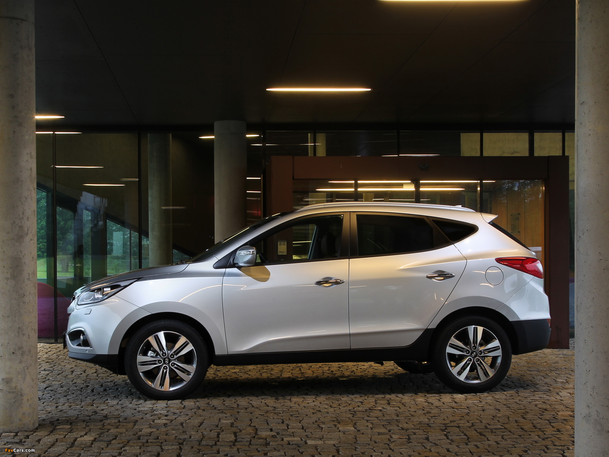 Images of Hyundai ix35 2013 (2048 x 1536)