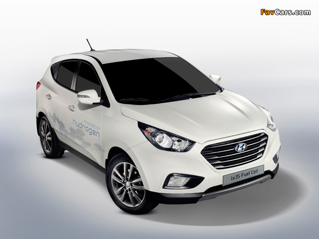 Photos of Hyundai ix35 Fuel Cell 2012 (640 x 480)