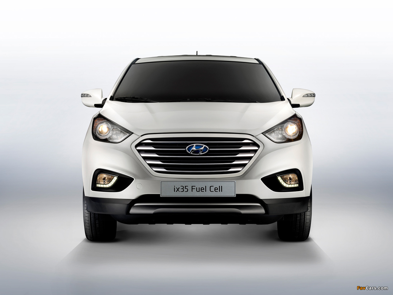 Hyundai ix35 Fuel Cell 2012 wallpapers (1280 x 960)