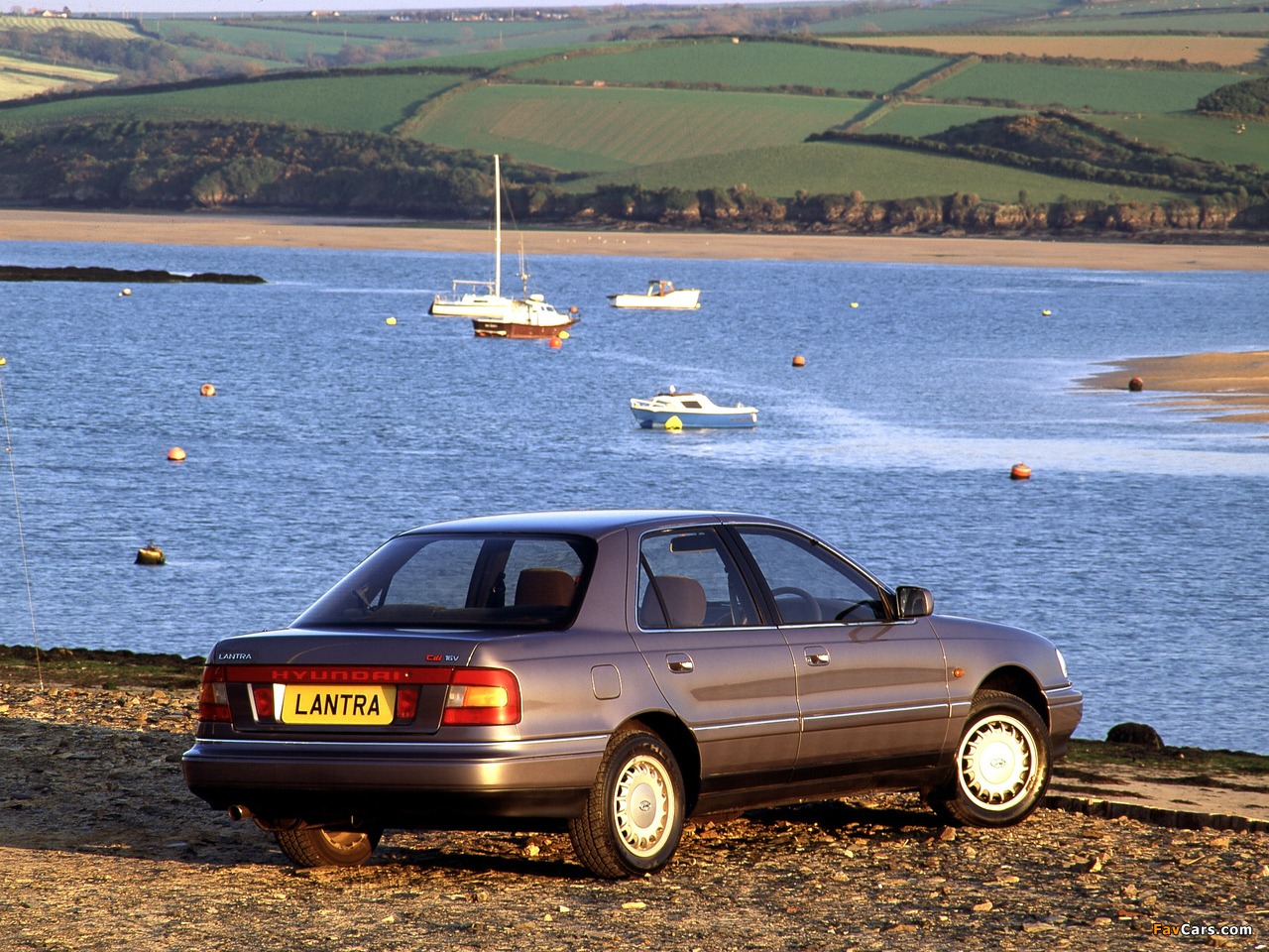 Hyundai Lantra UK-spec (J1) 1993–95 images (1280 x 960)