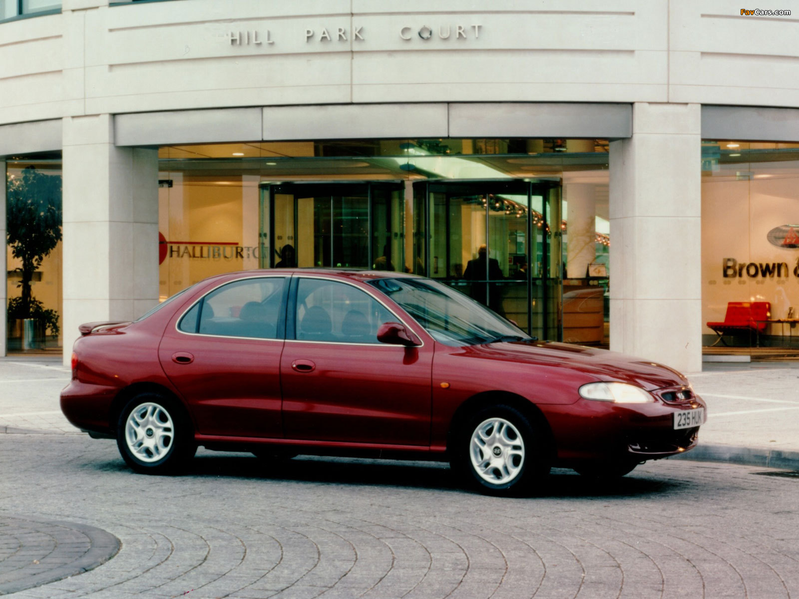 Hyundai Lantra UK-spec (J2) 1995–98 images (1600 x 1200)