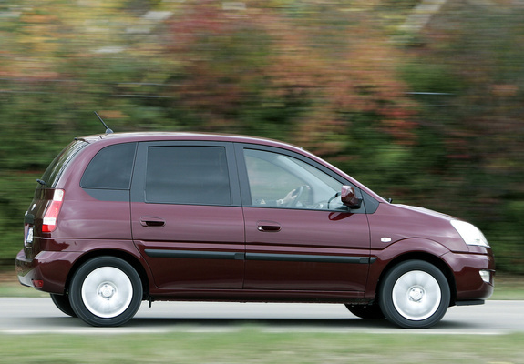 Photos of Hyundai Matrix 2008–10
