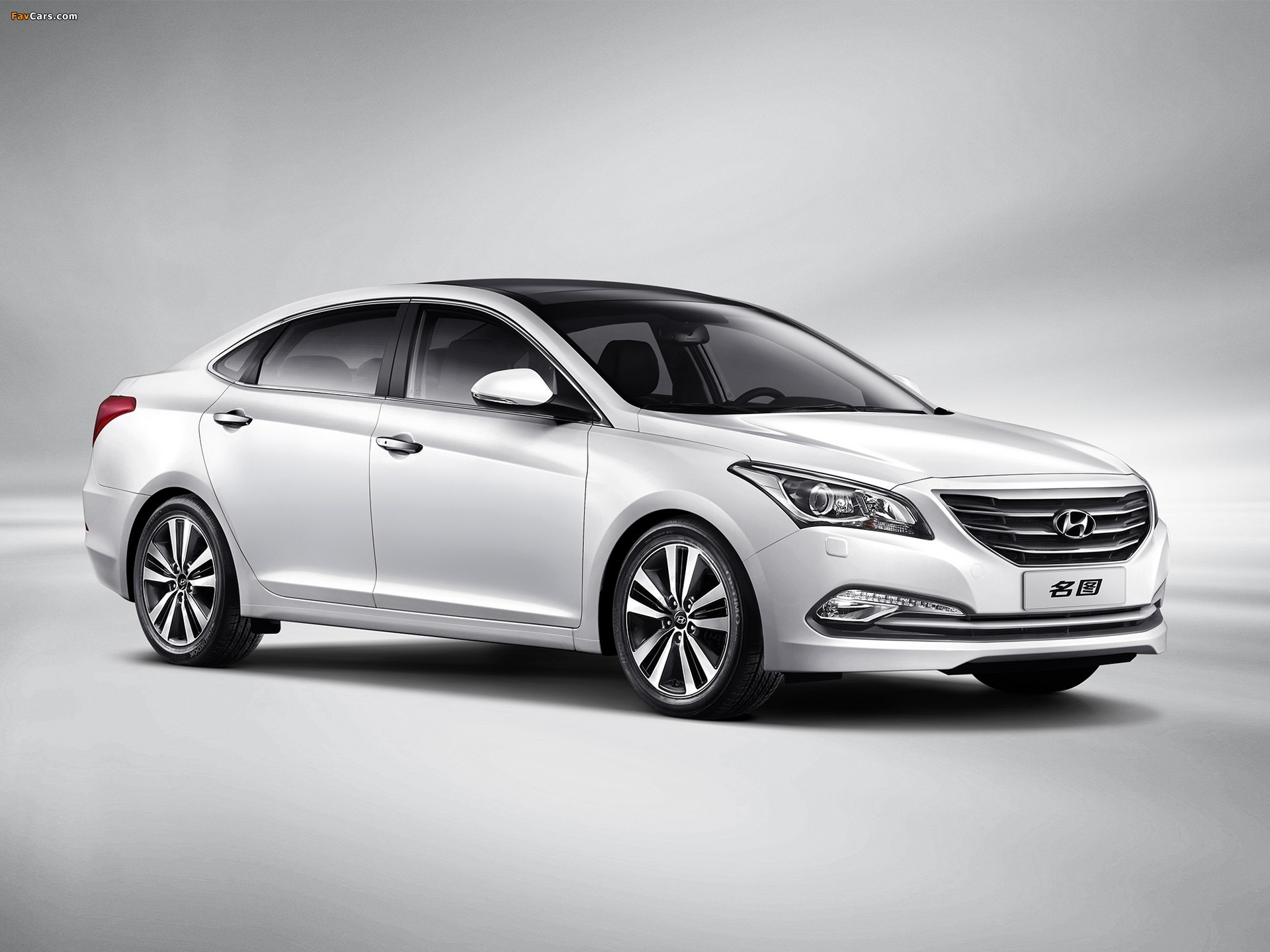 Pictures of Hyundai Mistra 2013 (1920 x 1440)