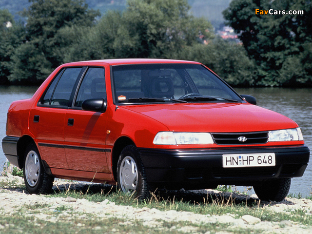 Hyundai Pony Sedan (X2) 1990–94 photos (640 x 480)