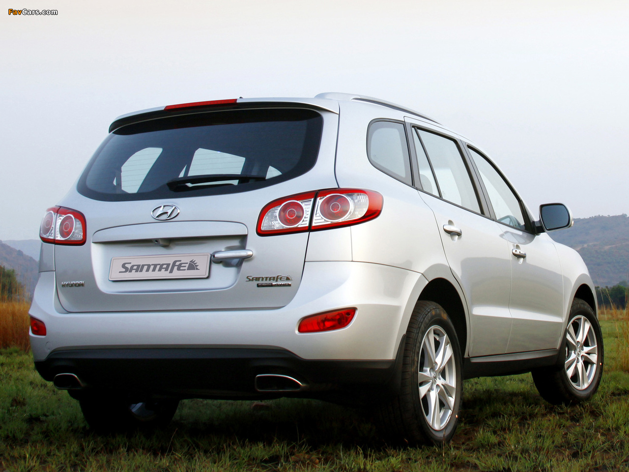 Photos of Hyundai Santa Fe ZA-spec (CM) 2010–12 (1280 x 960)