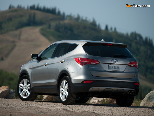 Photos of Hyundai Santa Fe Sport (DM) 2012 (640 x 480)