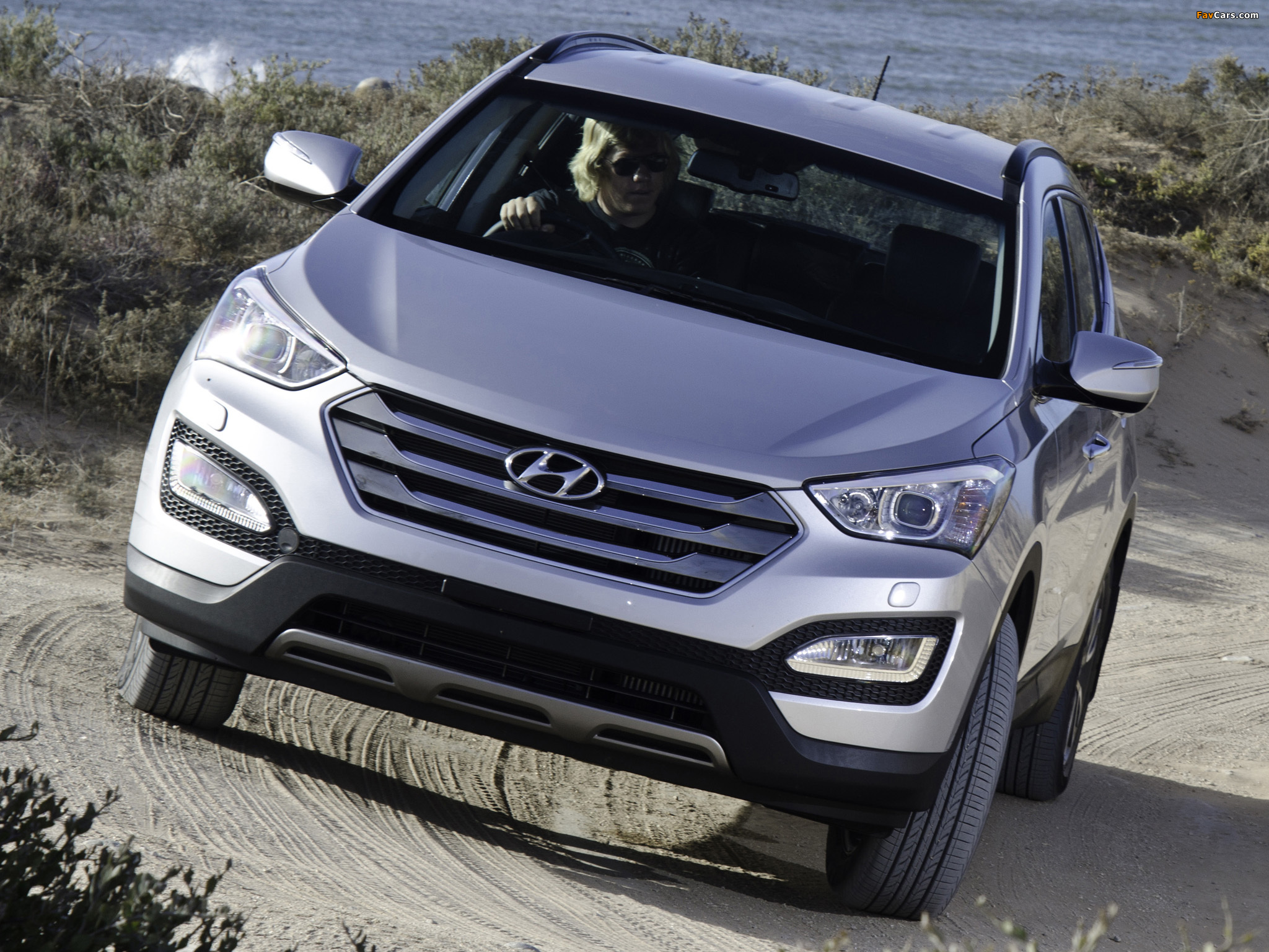Photos of Hyundai Santa Fe ZA-spec (DM) 2013 (2048 x 1536)