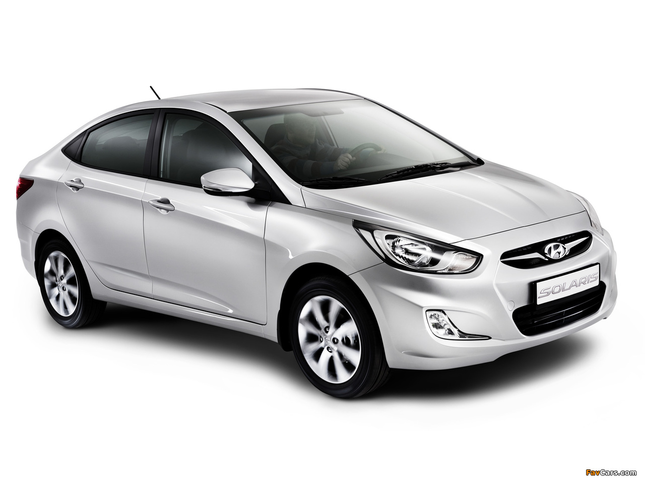 Pictures of Hyundai Solaris (RB) 2010 (1280 x 960)