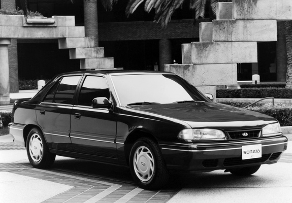 Hyundai Sonata US-spec (Y2) 1992–93 images