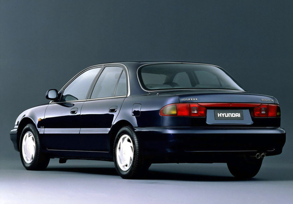 Hyundai Sonata (Y3) 1993–96 photos