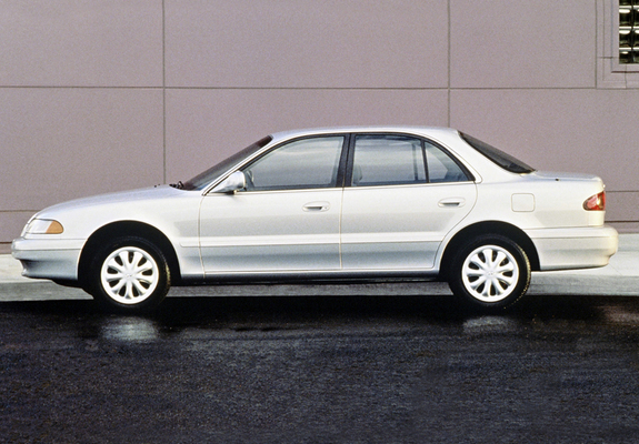 Hyundai Sonata US-spec (Y3) 1993–96 photos
