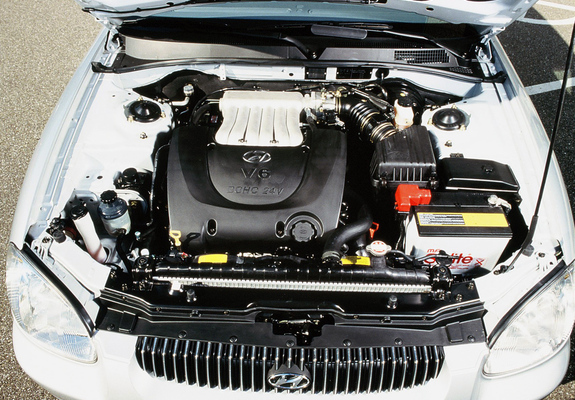 Hyundai Sonata (EF) 1998–2001 images