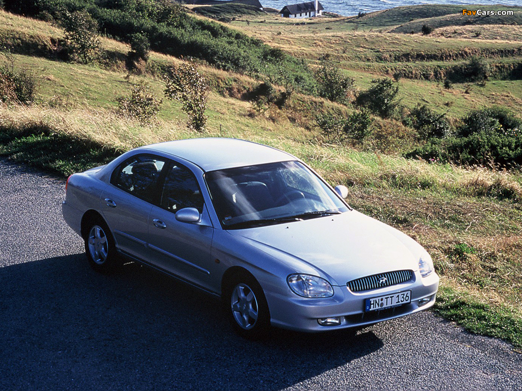 Hyundai Sonata (EF) 1998–2001 images (1024 x 768)