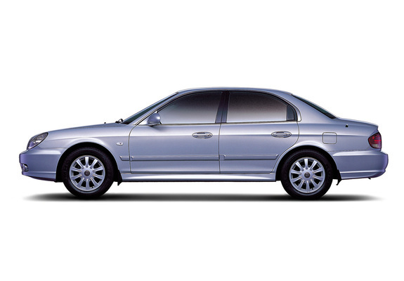 Hyundai Sonata (EF) 2001–04 images