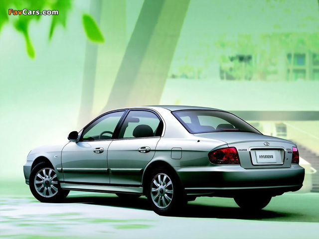 Hyundai Sonata (EF) 2001–04 photos (640 x 480)