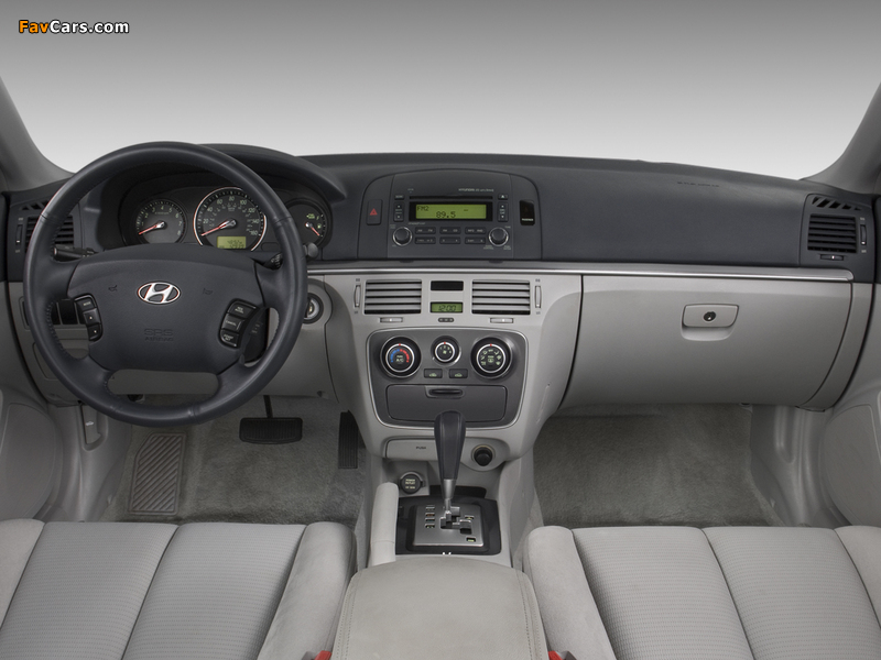 Hyundai Sonata US-spec (NF) 2005–08 images (800 x 600)