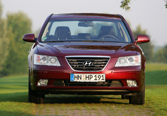 Hyundai Sonata (NF) 2007–09 images