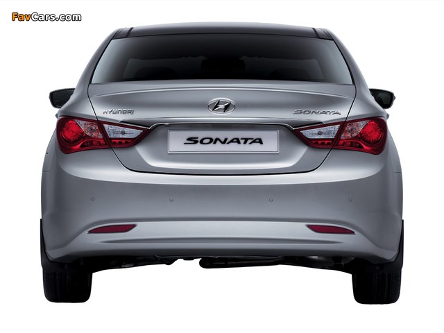 Hyundai Sonata (YF) 2009 wallpapers (640 x 480)