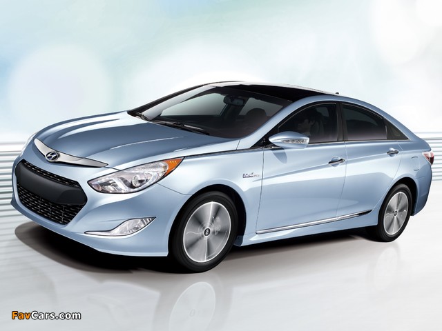 Hyundai Sonata Blue Drive US-spec (YF) 2010 images (640 x 480)