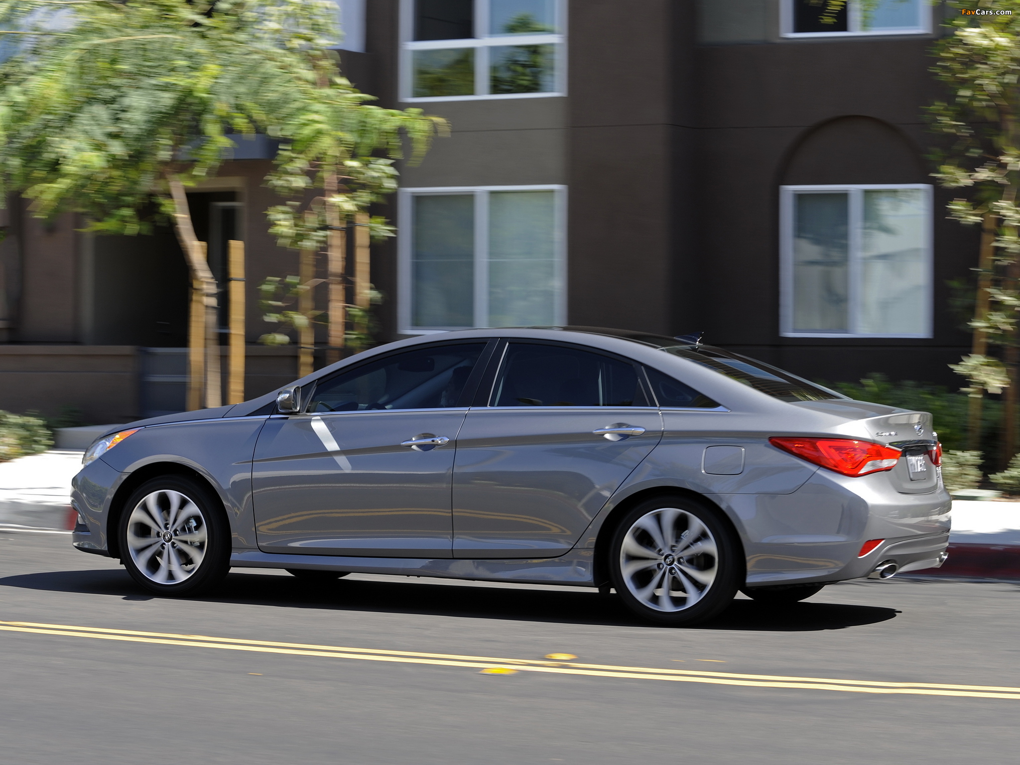 Hyundai Sonata US-spec (YF) 2013 pictures (2048 x 1536)