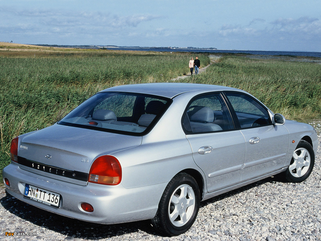 Images of Hyundai Sonata (EF) 1998–2001 (1024 x 768)