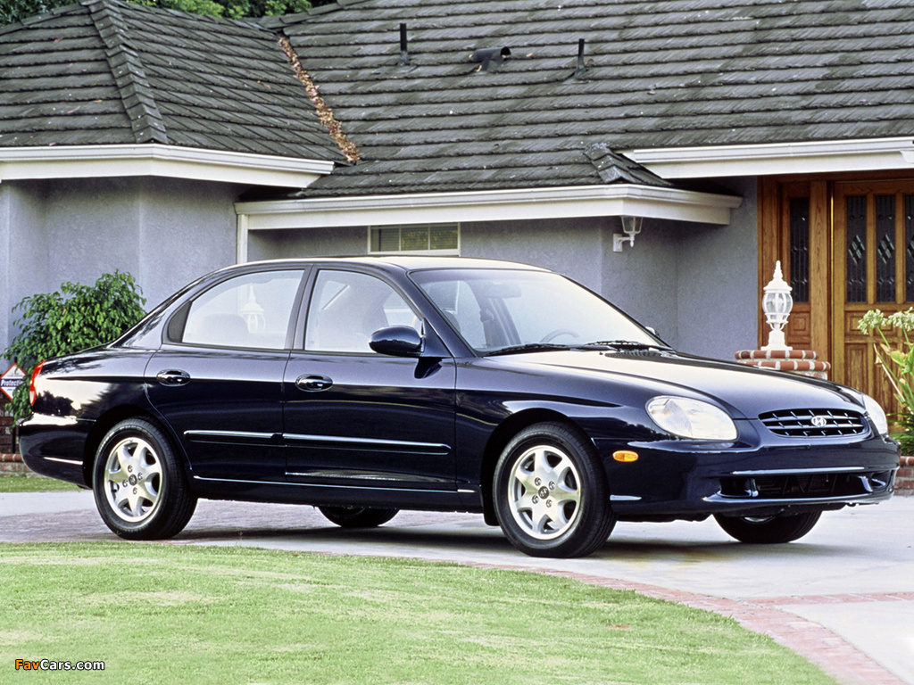 Images of Hyundai Sonata US-spec (EF) 1998–2001 (1024 x 768)