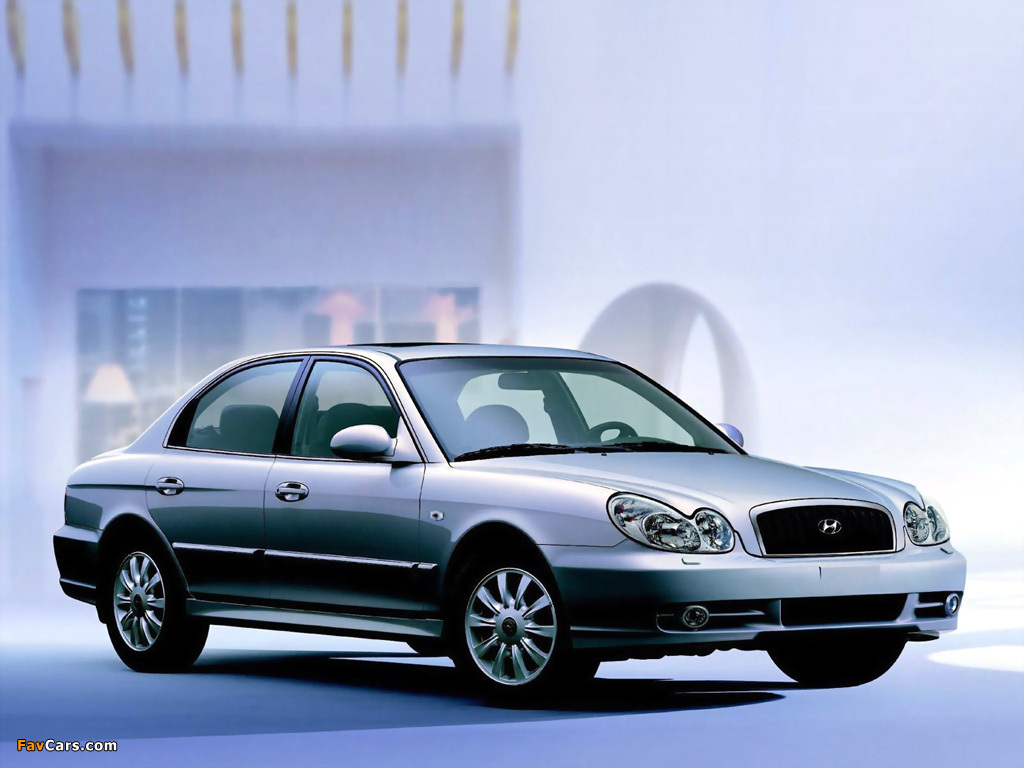 Images of Hyundai Sonata US-spec (EF) 2001–04 (1024 x 768)
