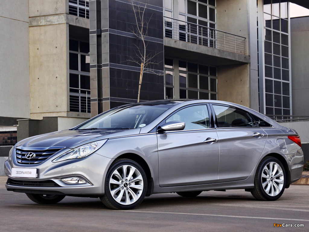 Images of Hyundai Sonata ZA-spec (YF) 2010–13 (1024 x 768)