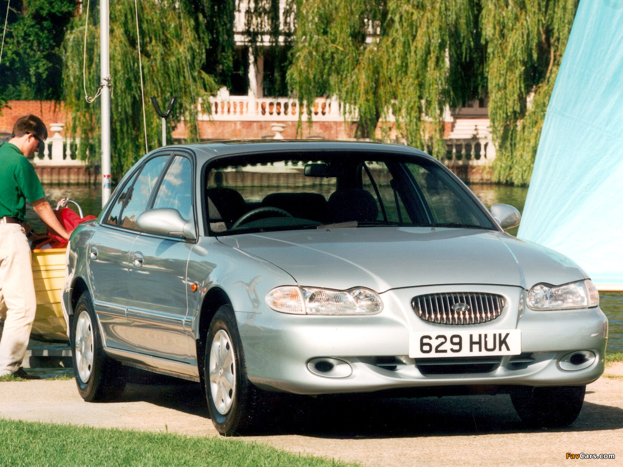 Photos of Hyundai Sonata UK-spec (Y3) 1996–98 (1280 x 960)