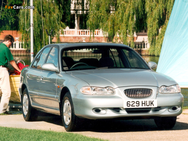 Photos of Hyundai Sonata UK-spec (Y3) 1996–98 (640 x 480)