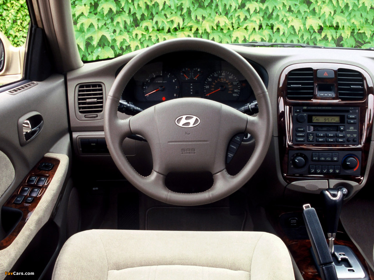 Photos of Hyundai Sonata US-spec (EF) 2001–04 (1280 x 960)