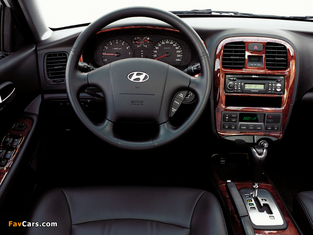 Photos of Hyundai Sonata (EF) 2001–04 (640 x 480)
