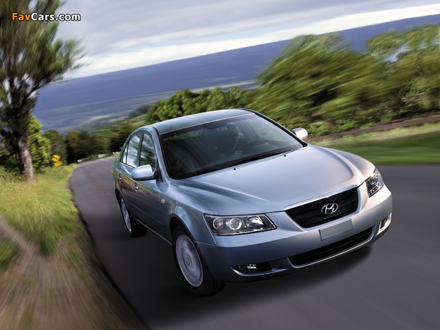 Photos of Hyundai Sonata (NF) 2004–07 (640 x 480)