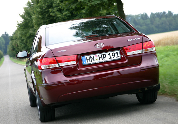 Photos of Hyundai Sonata (NF) 2007–09