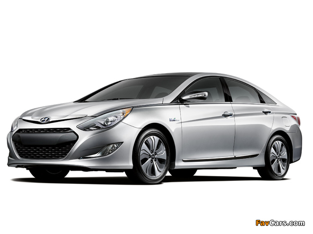 Photos of Hyundai Sonata Blue Drive US-spec (YF) 2010 (640 x 480)