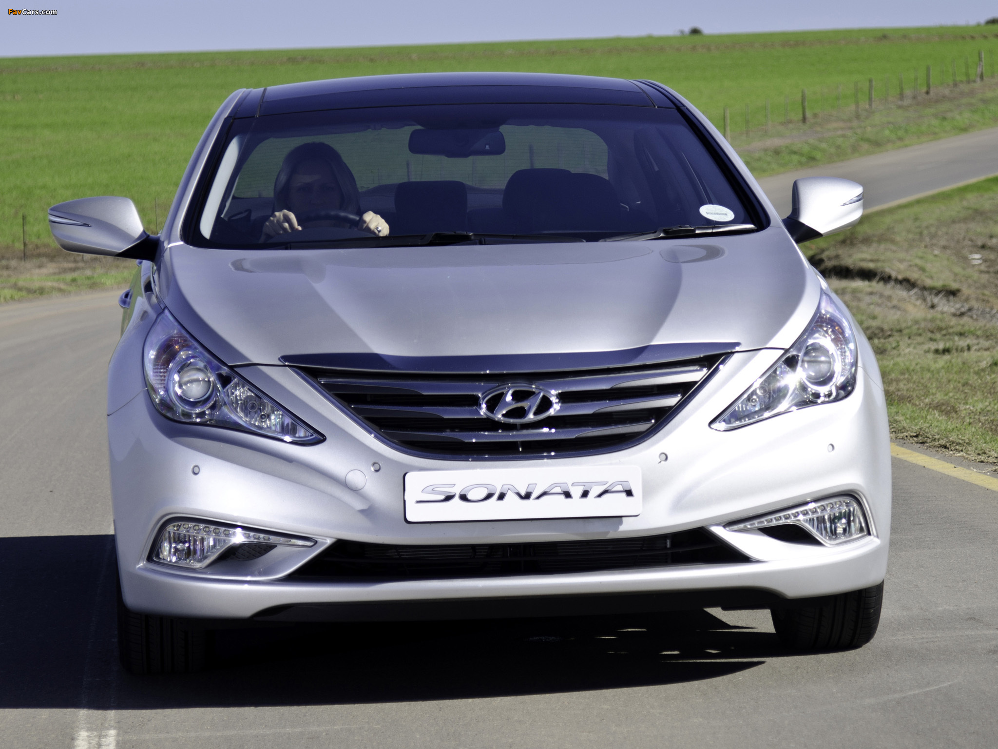 Photos of Hyundai Sonata ZA-spec (YF) 2013 (2048 x 1536)