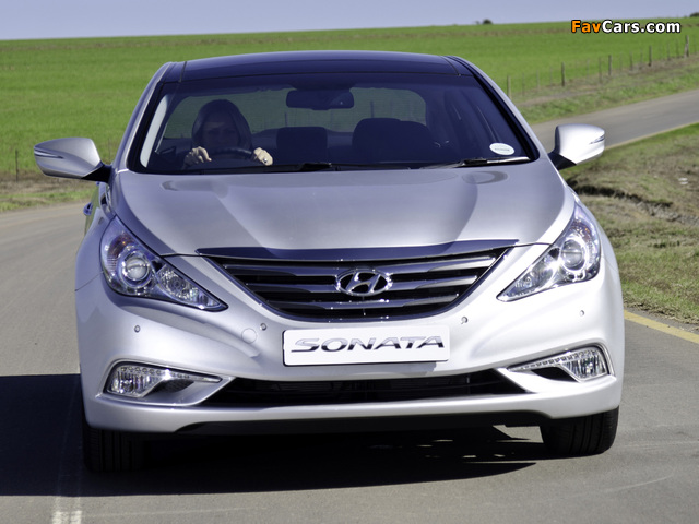 Photos of Hyundai Sonata ZA-spec (YF) 2013 (640 x 480)