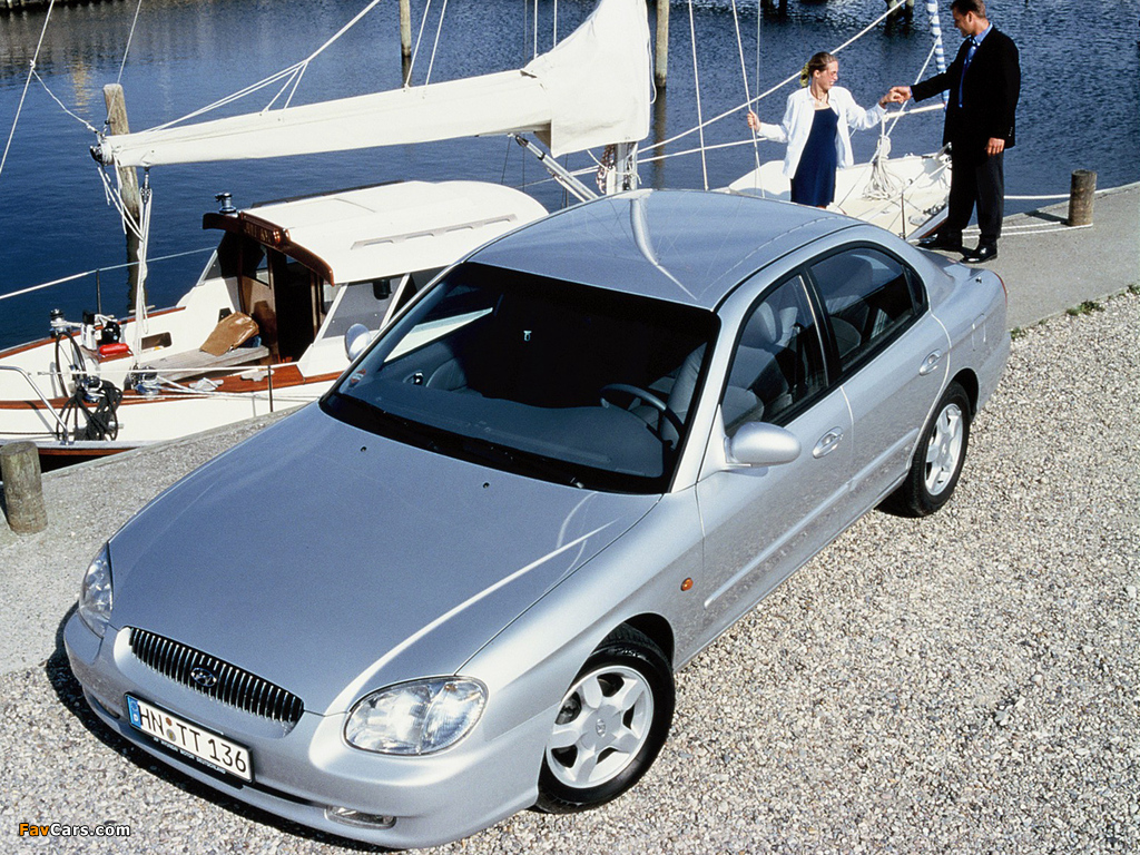 Pictures of Hyundai Sonata (EF) 1998–2001 (1024 x 768)