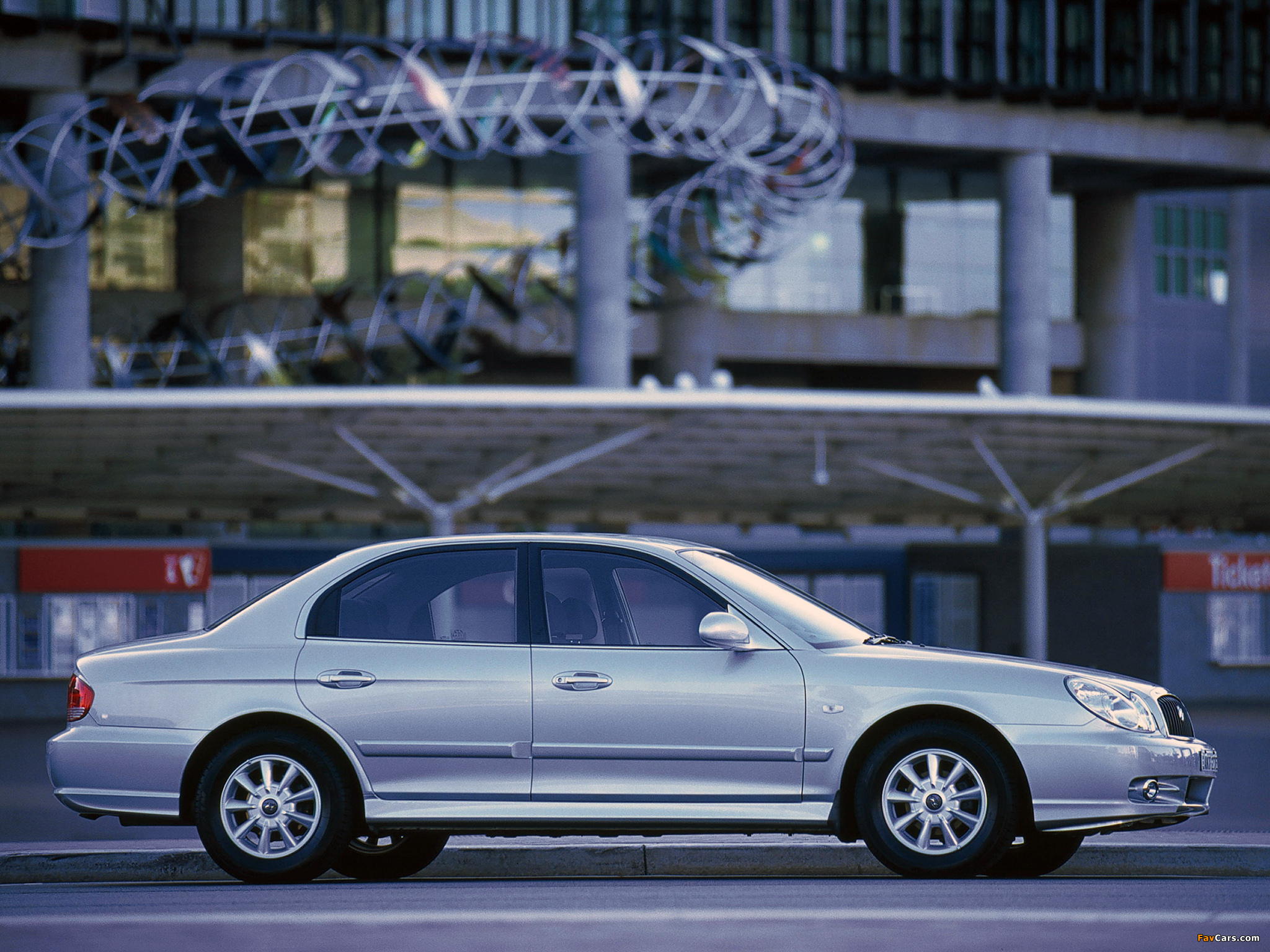 Pictures of Hyundai Sonata AU-spec (EF) 2002–05 (2048 x 1536)