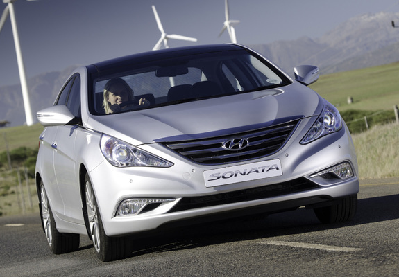 Pictures of Hyundai Sonata ZA-spec (YF) 2013