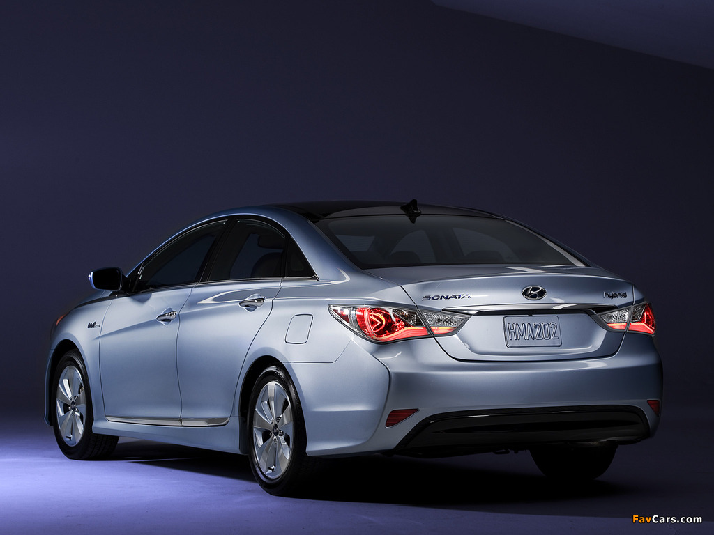 Hyundai Sonata Blue Drive US-spec (YF) 2010 wallpapers (1024 x 768)