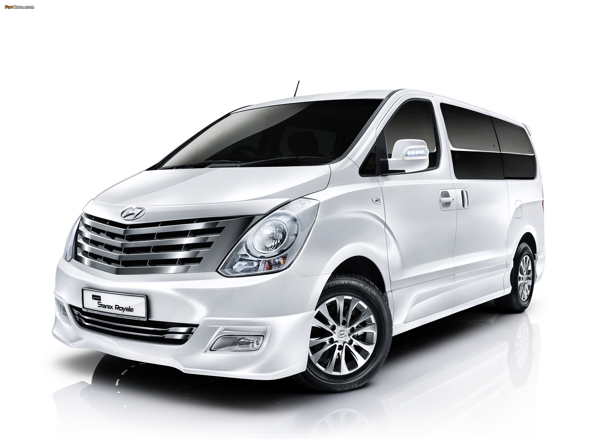 Hyundai Grand Starex Royale 2011 images (2048 x 1536)