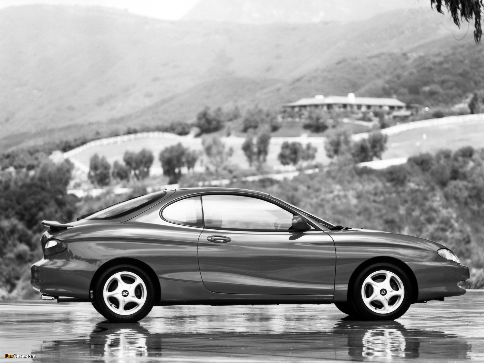 Images of Hyundai Tiburon (RC) 1996–99 (1600 x 1200)