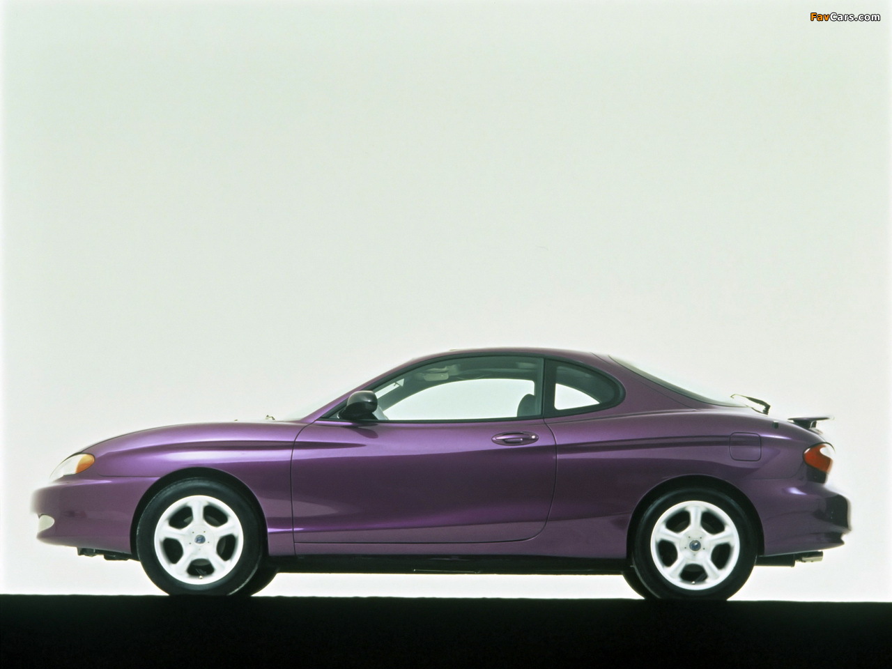 Photos of Hyundai Tiburon Show Car (RC) 1996 (1280 x 960)