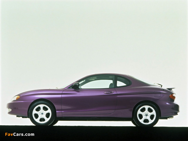 Photos of Hyundai Tiburon Show Car (RC) 1996 (640 x 480)
